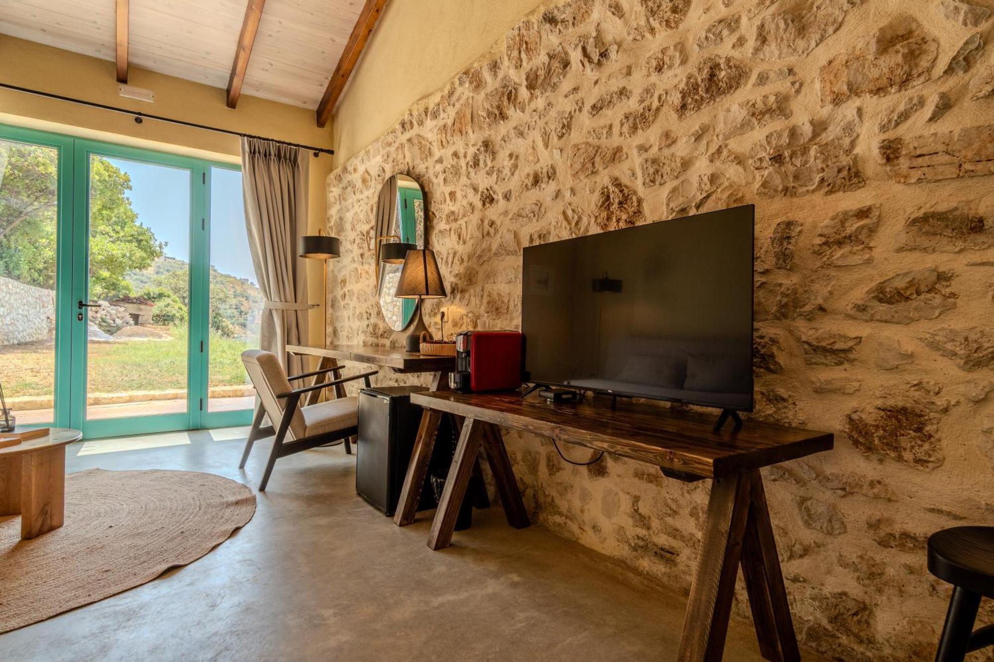 Kalesma Himare Apartment Bagian luar foto