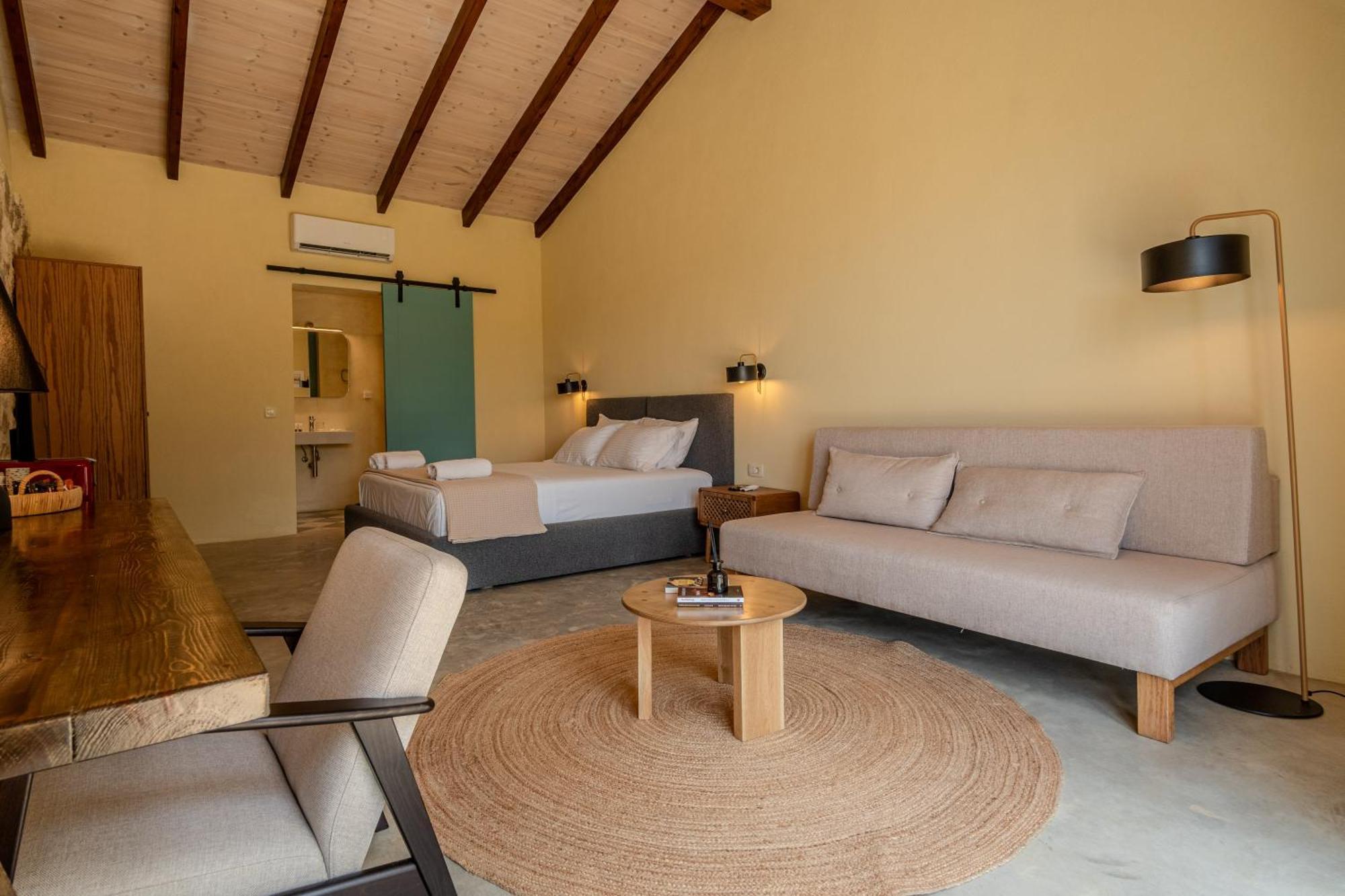 Kalesma Himare Apartment Bagian luar foto