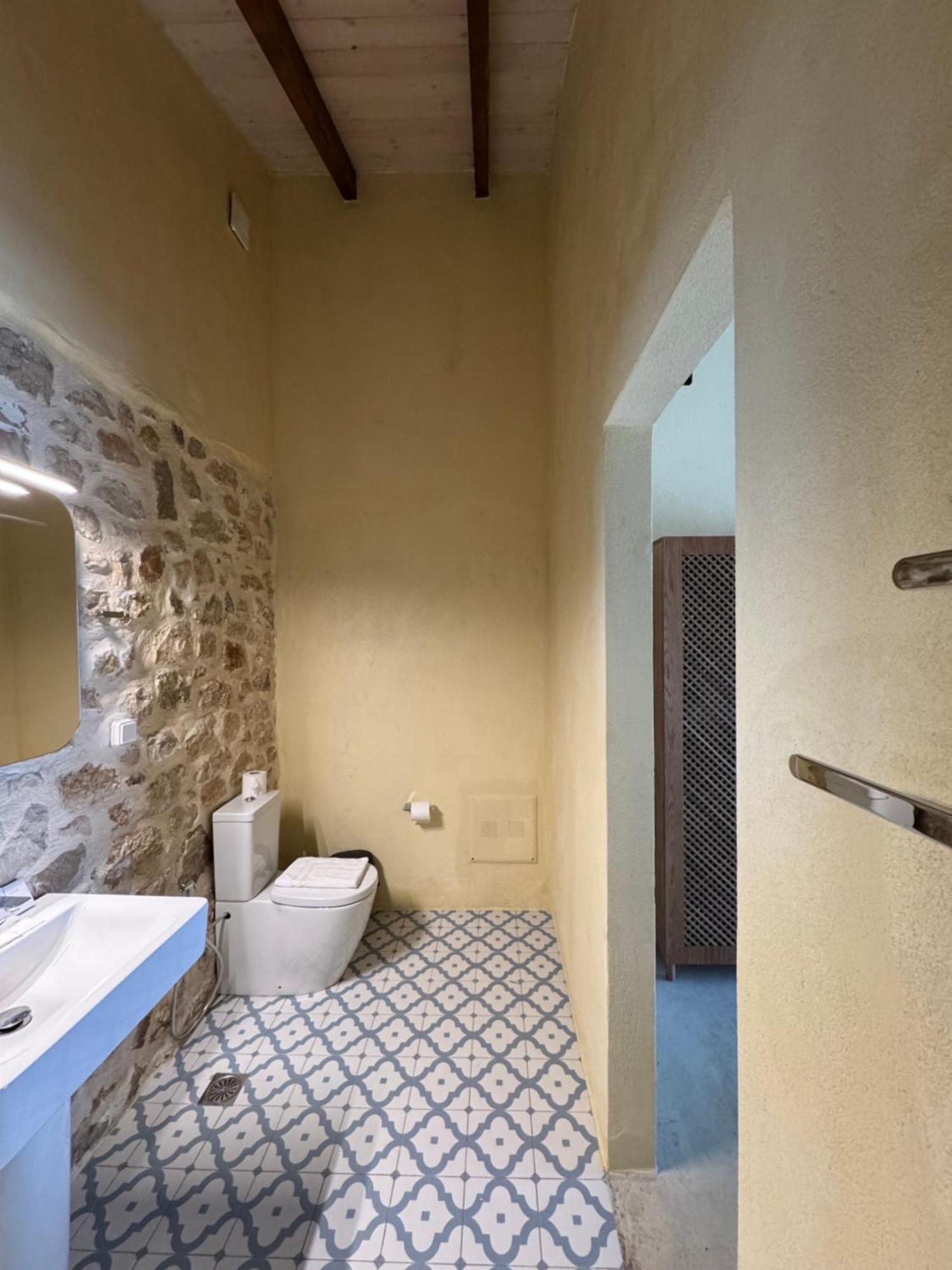 Kalesma Himare Apartment Bagian luar foto